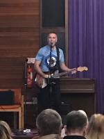 Saturday, 3 December 2022: Duncan McLellan gives an excellent singing performance